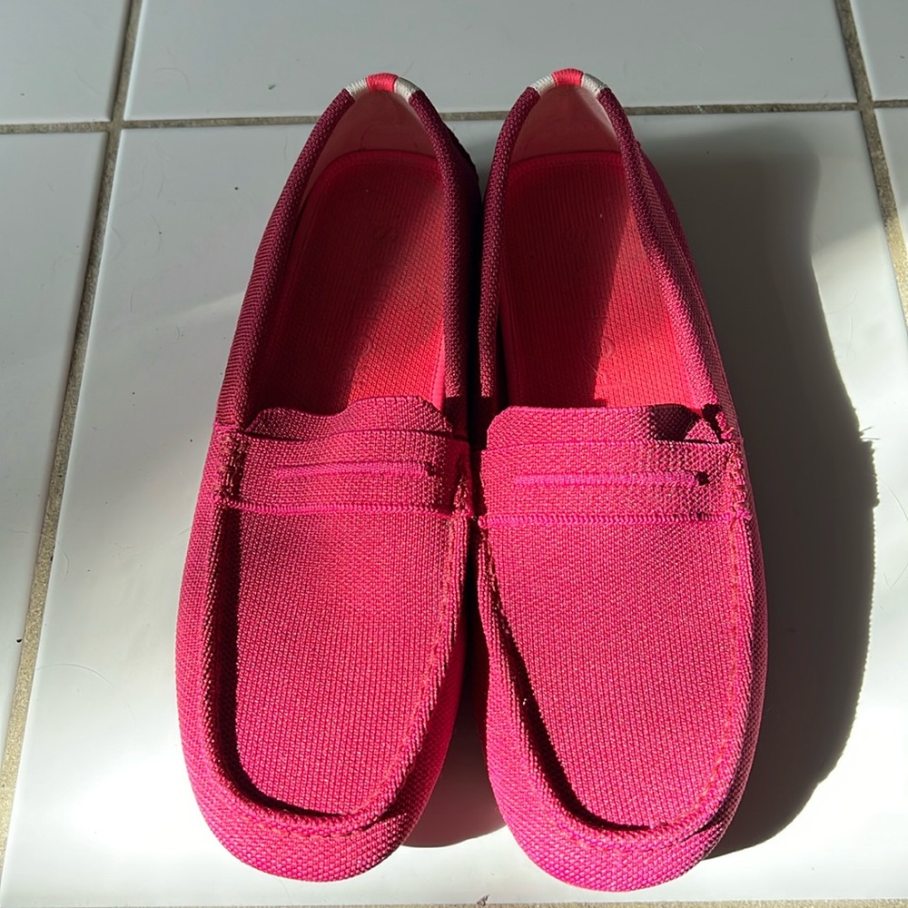 Like new!!! Rothys loafers